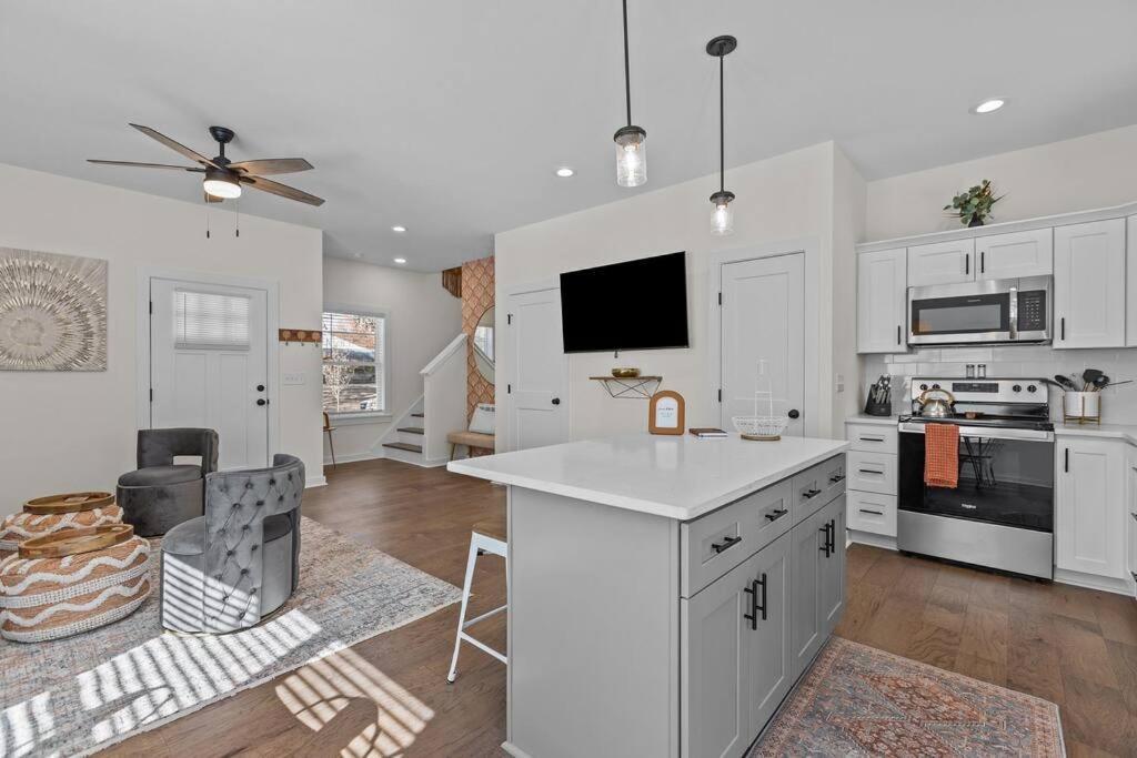 Contemporary Home, Close To Downtown And Nccu Ντάραμ Εξωτερικό φωτογραφία